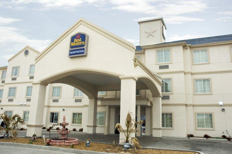 Best Western Plus Monahans Inn And Suites Exterior photo